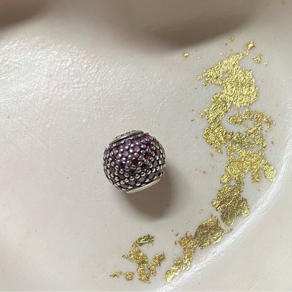 Pandora essence passion charm - Picture 1 of 3